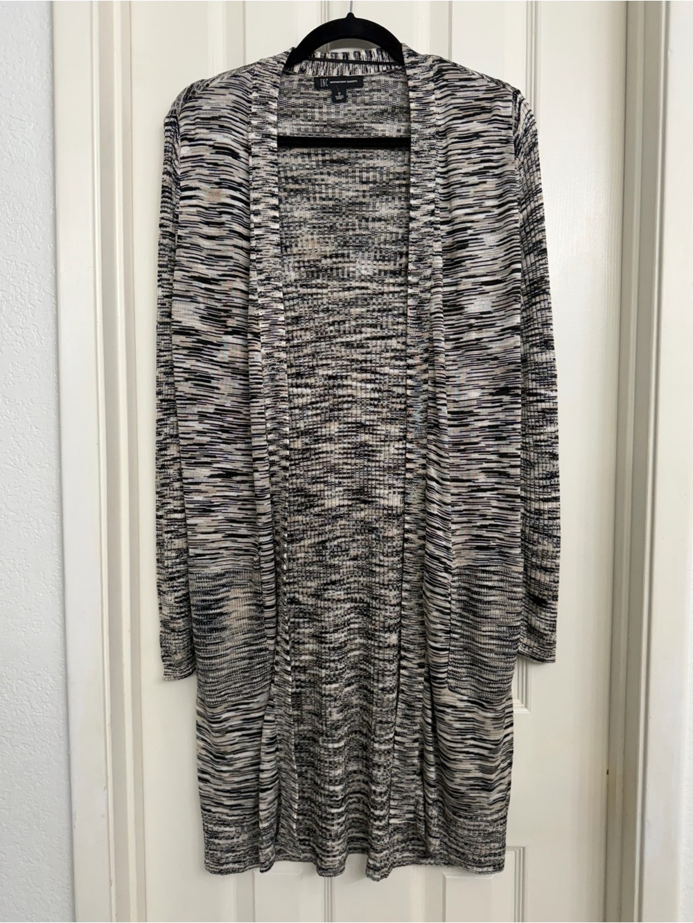 7159 INC International Concepts Black and White Open-Front Cardigan Size M